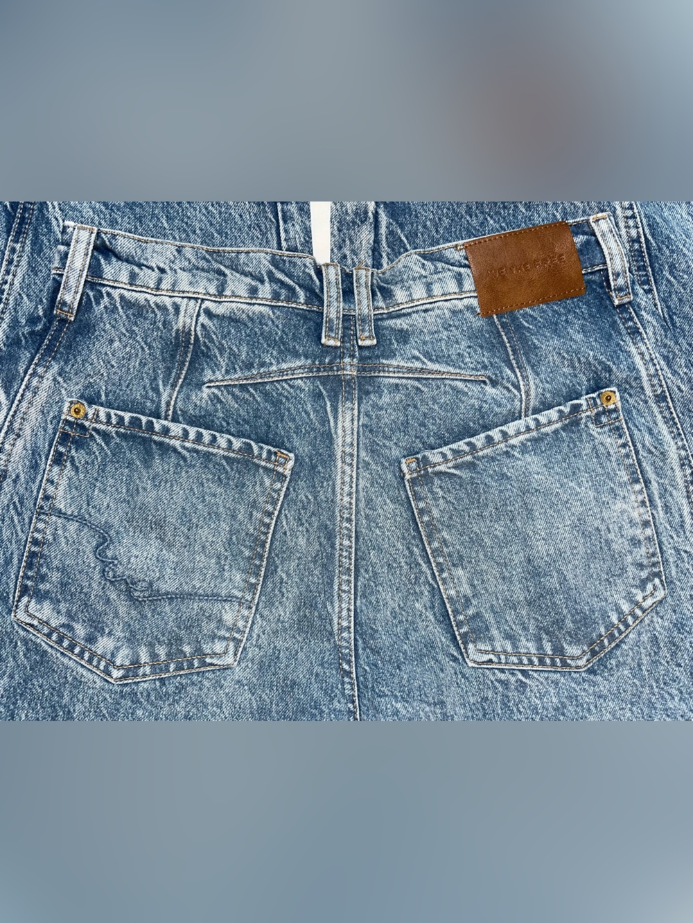 We The Free Good Luck Mid Rise Barrel Jeans in Ultra Light Beam - Picture 7 of 11